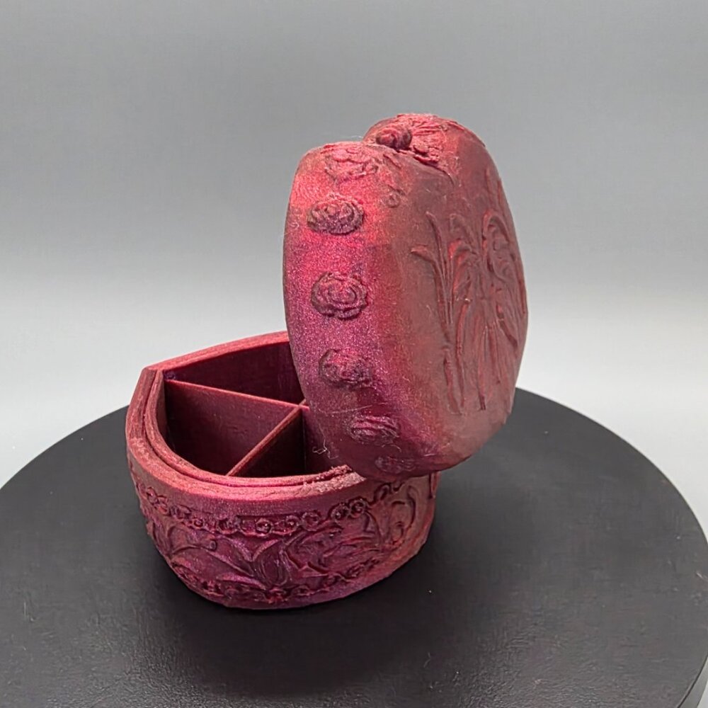 Open Face Heart Shaped Box - Picture 3 of 11